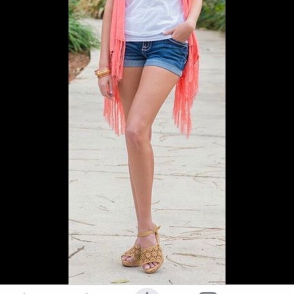 Via Veneto Size 8 Beige Wedges - Picture 2 of 15